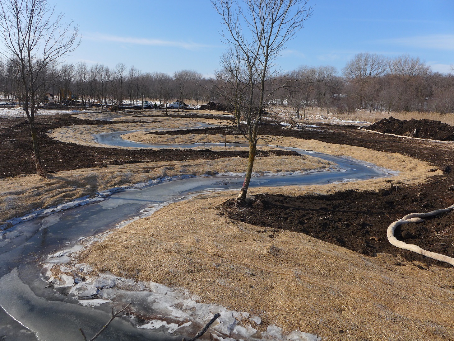 Image slide of Meander construction